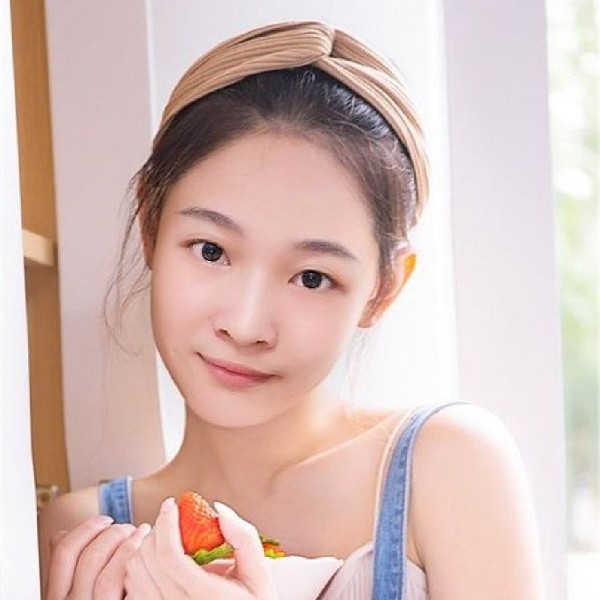 诺颖的照片