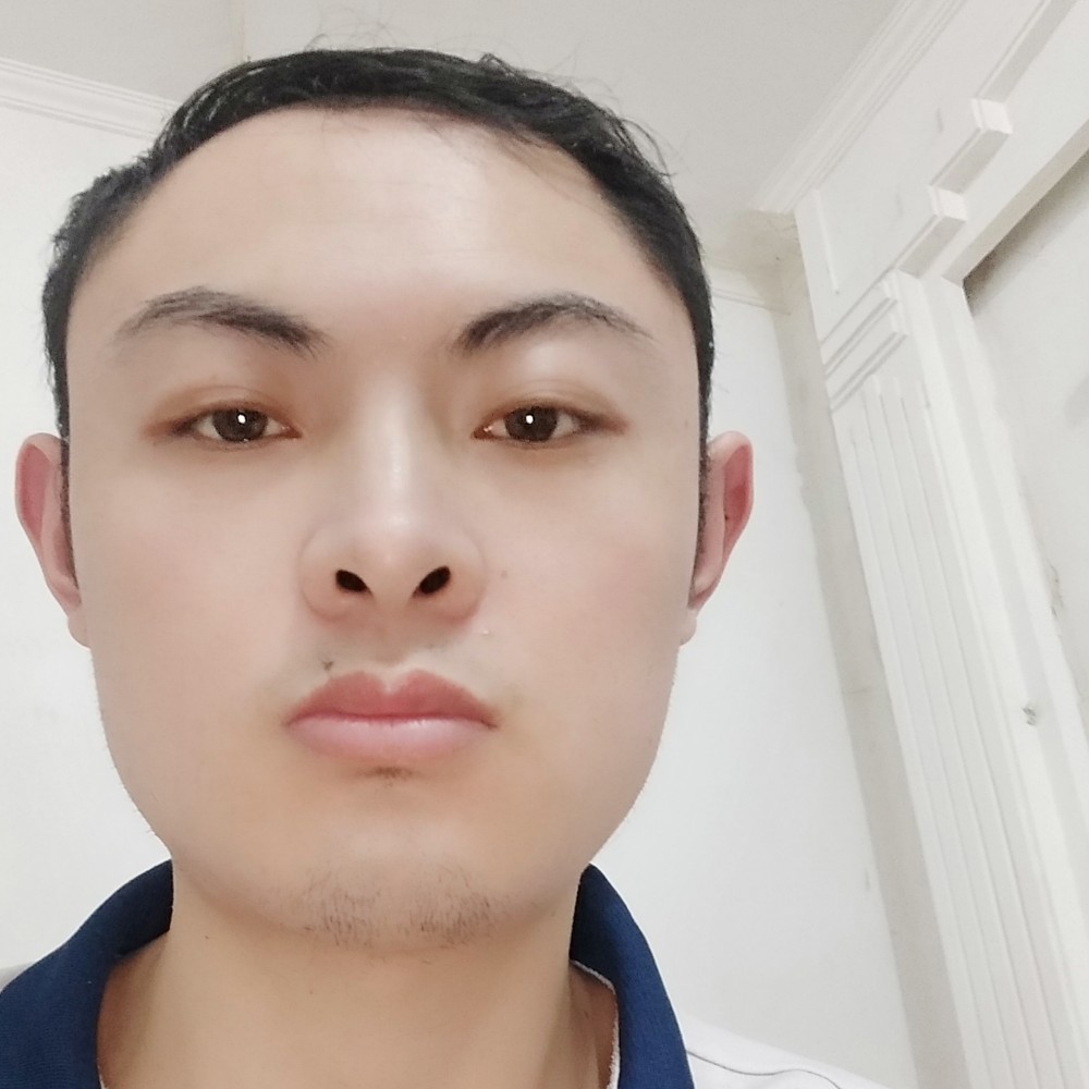 小刺猬泪了文静的照片