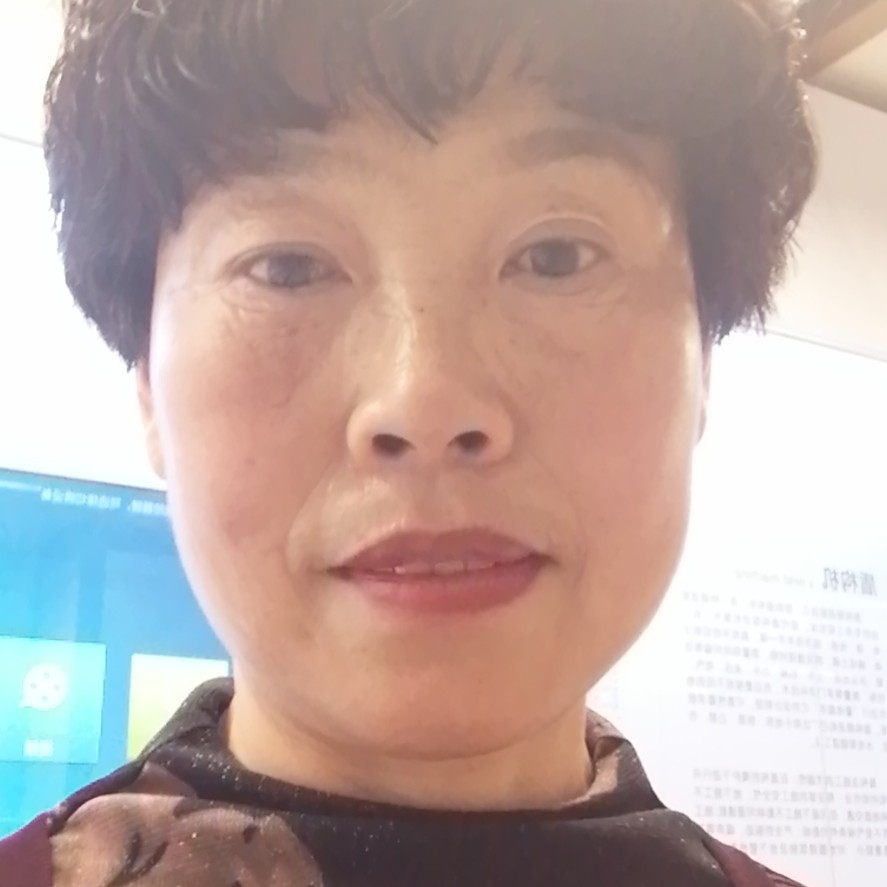 勤奋有小白菜的照片