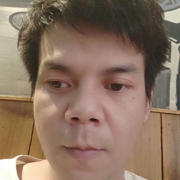 武汉小哥哥啊的照片