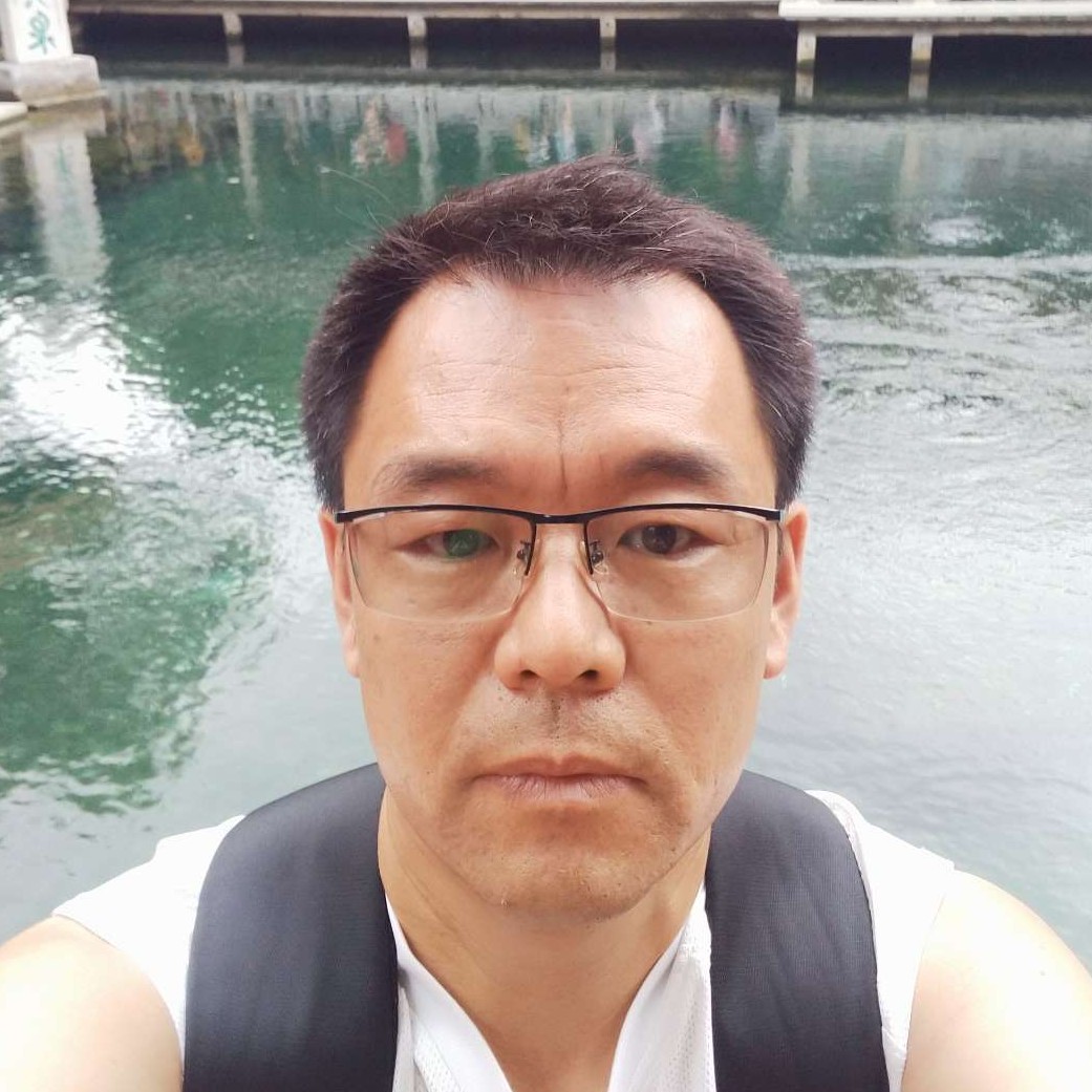 畅快请月亮的照片