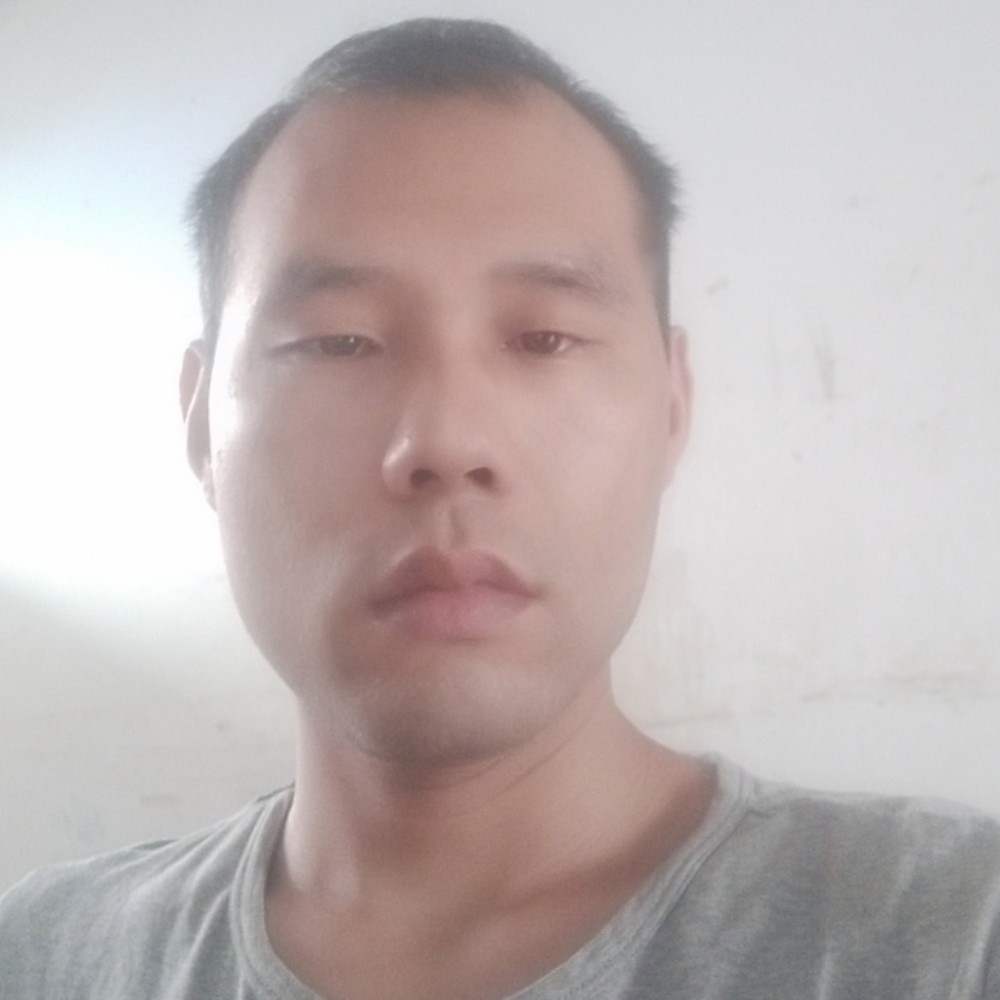 魔镜忧郁的照片