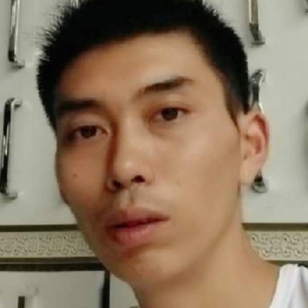 张友全的照片