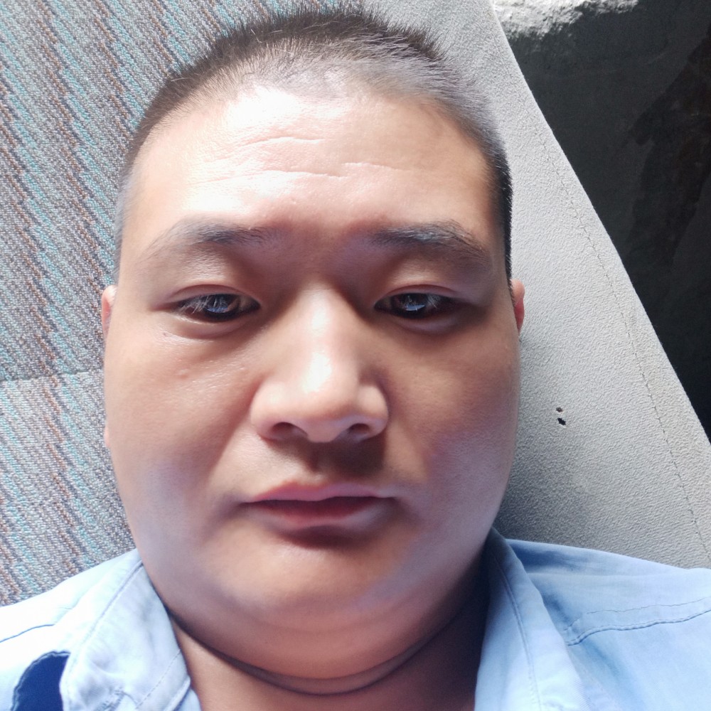 丰富浅吻初雨的照片