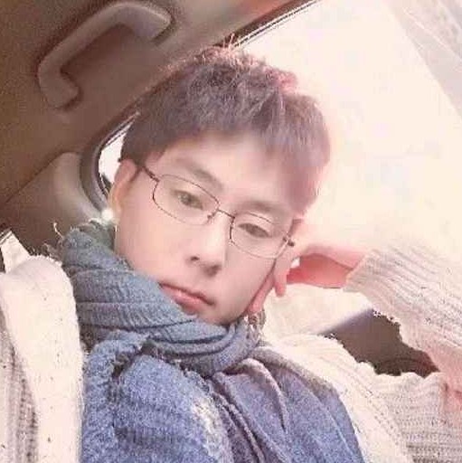 刘士筠的照片