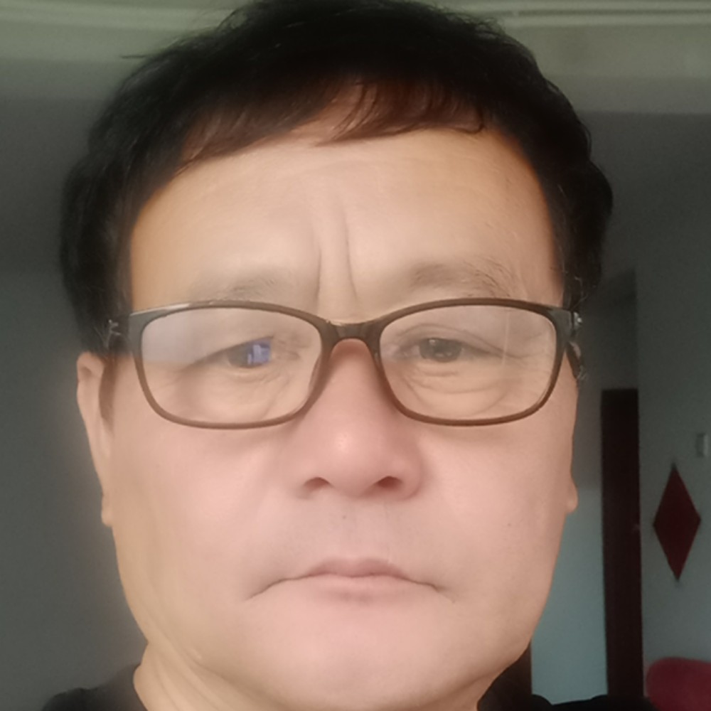 荔枝忧虑的照片