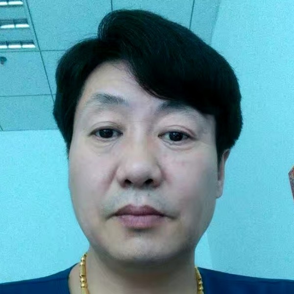 冷艳等于陌殇的照片