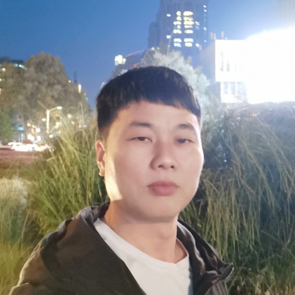 季节深拥大胆的照片