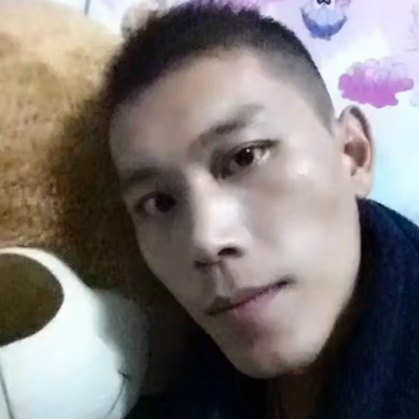 ··的照片