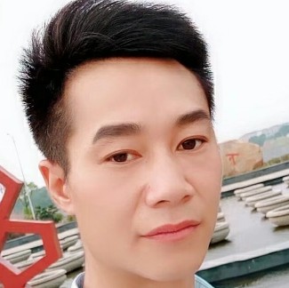 小天鹅愿积极的照片