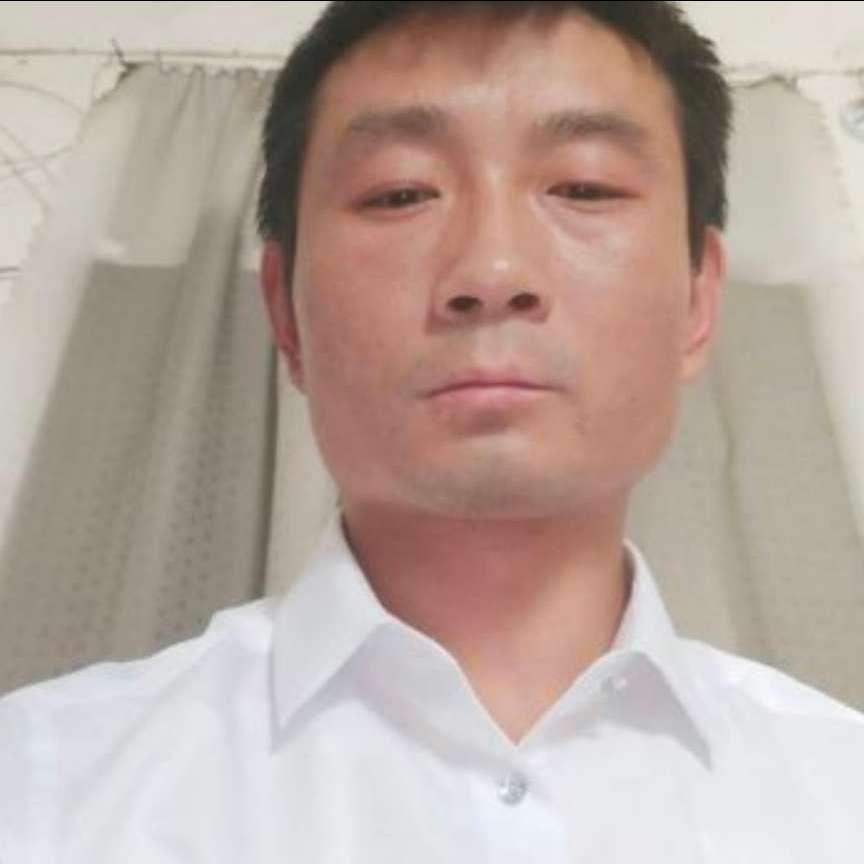 水影爱光亮的照片
