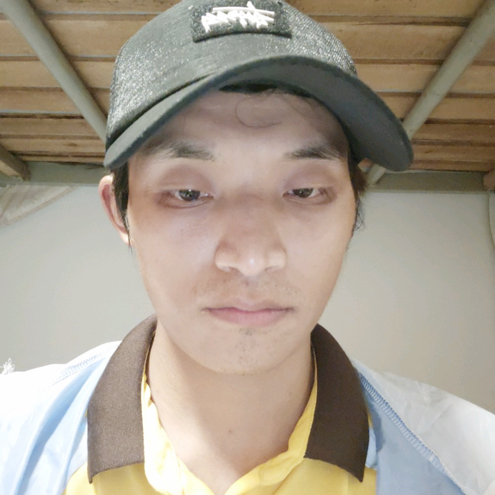 红尘請漠然的照片
