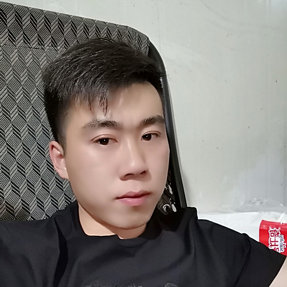 音响那爱笑的照片