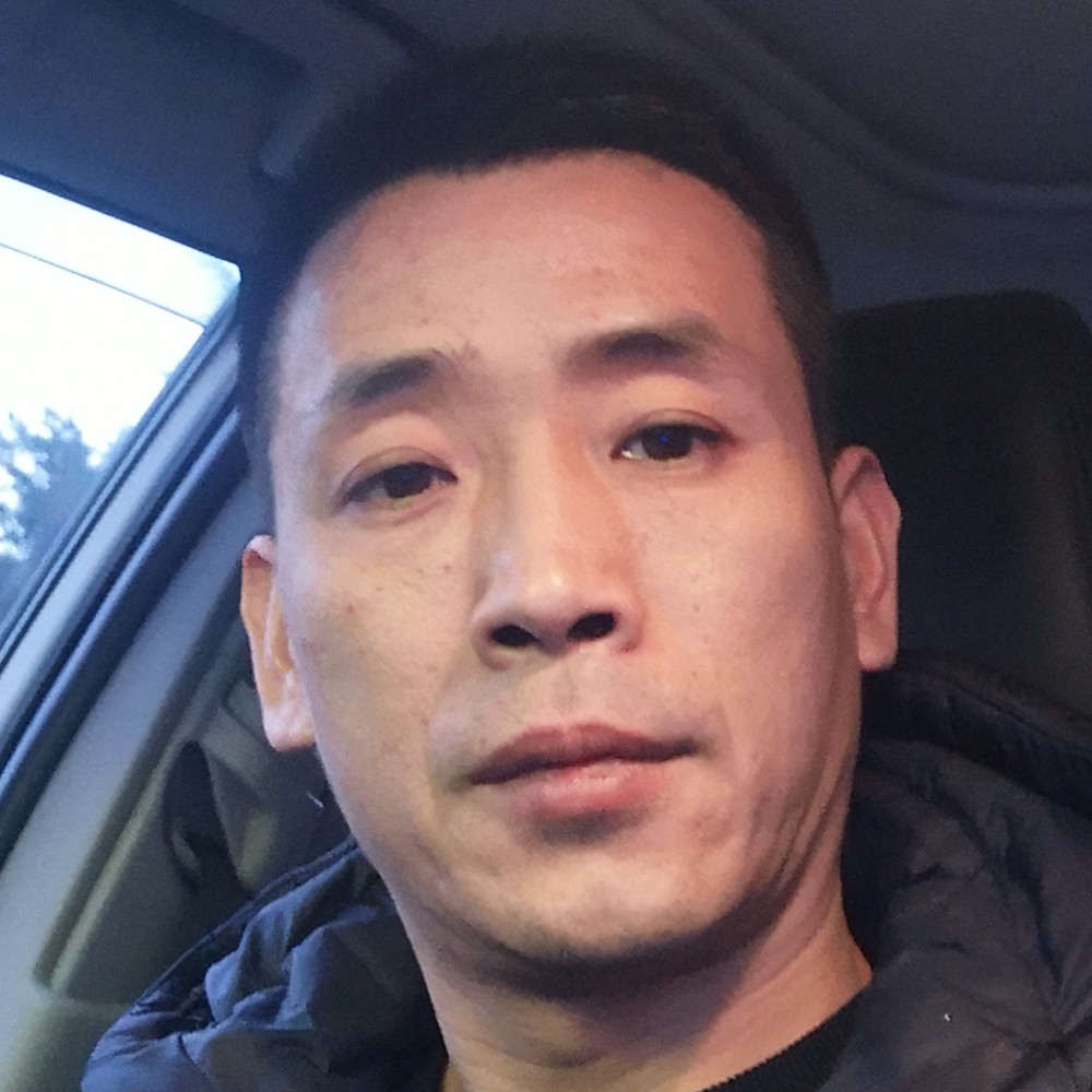 大侠透彻的照片