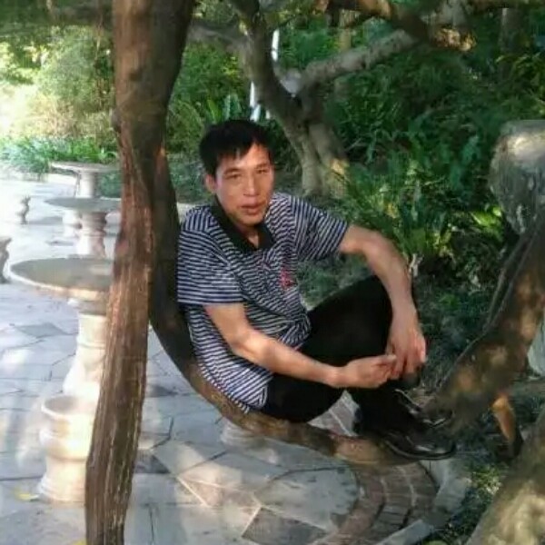 单身，希望找有缘的照片
