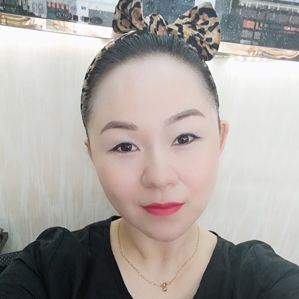 左边的的照片