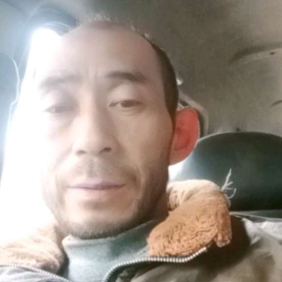 飞奔的羊肉串的照片