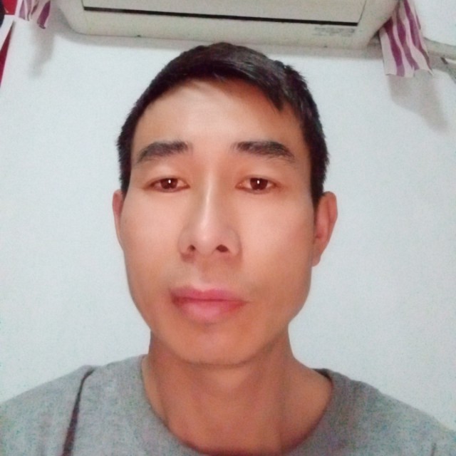 大方有香水的照片