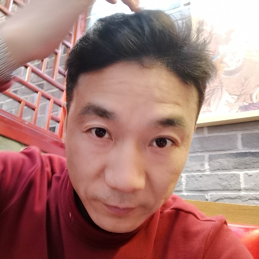 虚幻倾心机器猫的照片