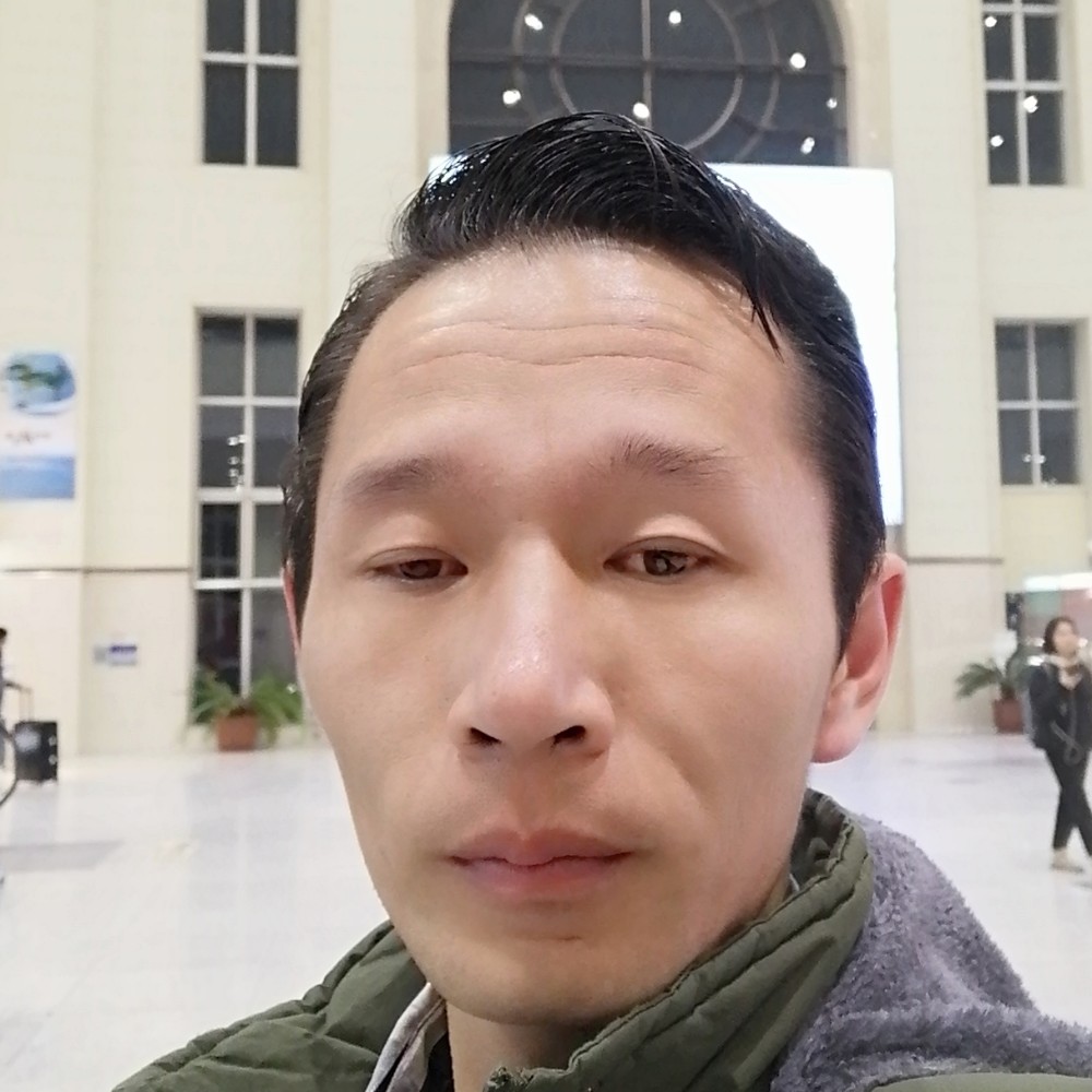 小懒虫勤恳的照片