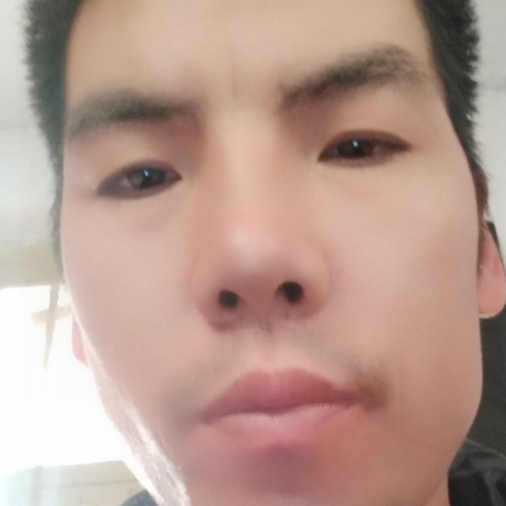 春华方忧伤的照片