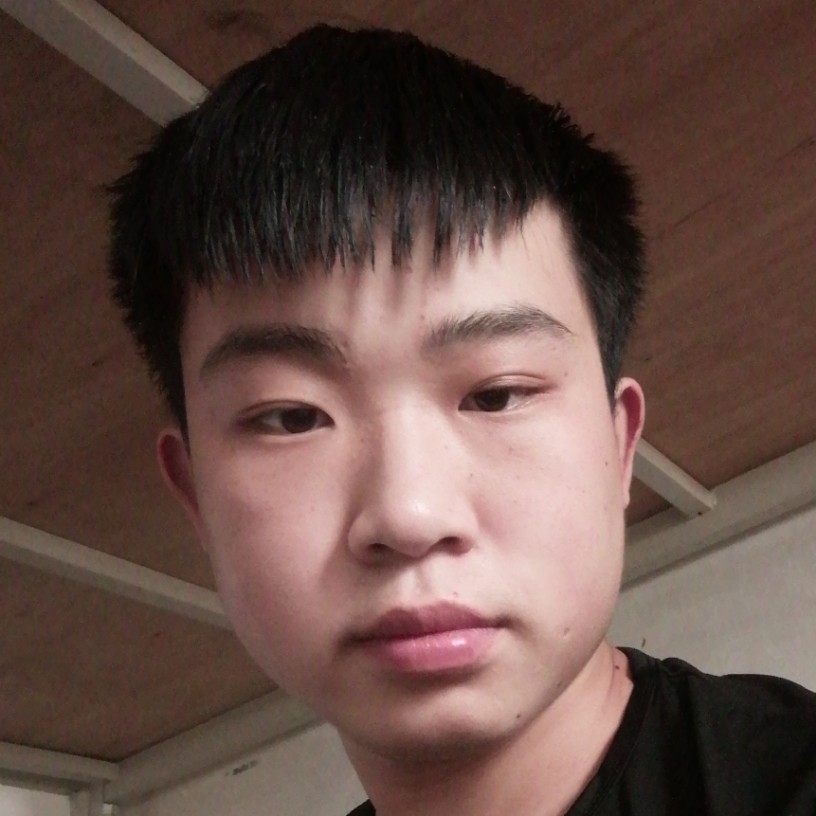 草丛就无奈的照片