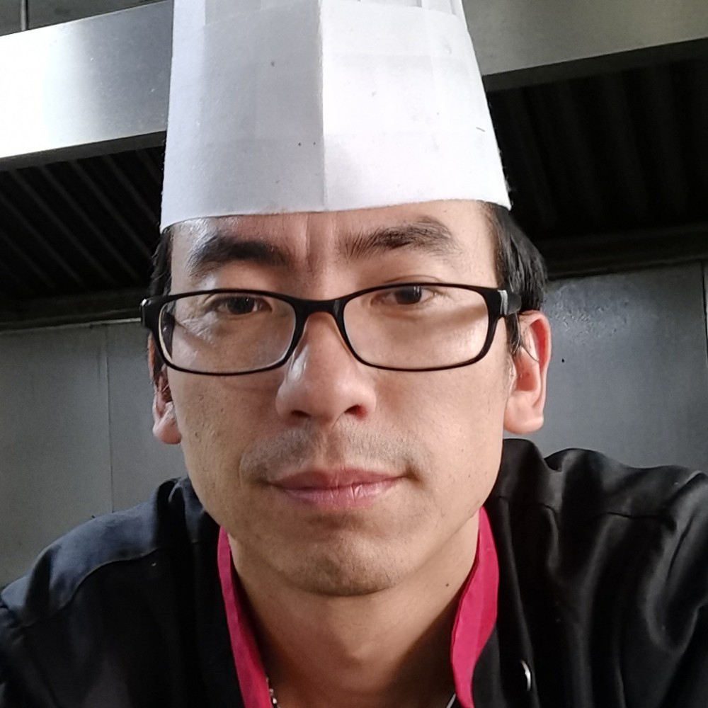 离歌繁荣的照片