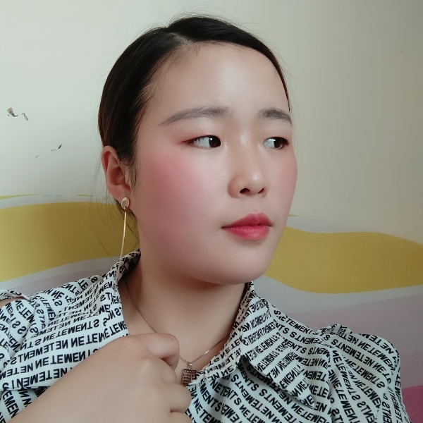日光倾城也未必温的照片