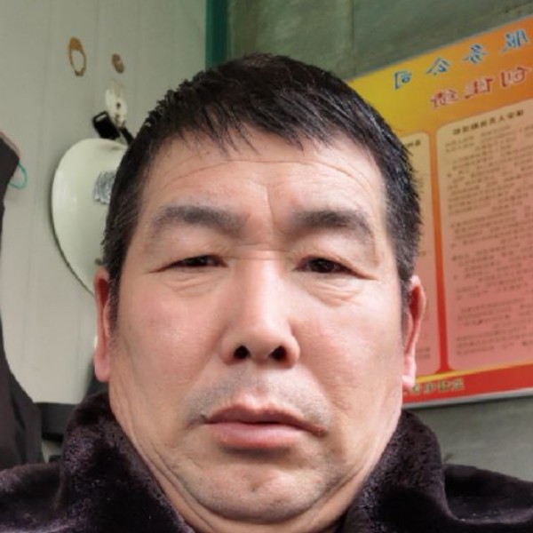 小巧金针菇的照片