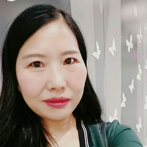 孔霞的照片