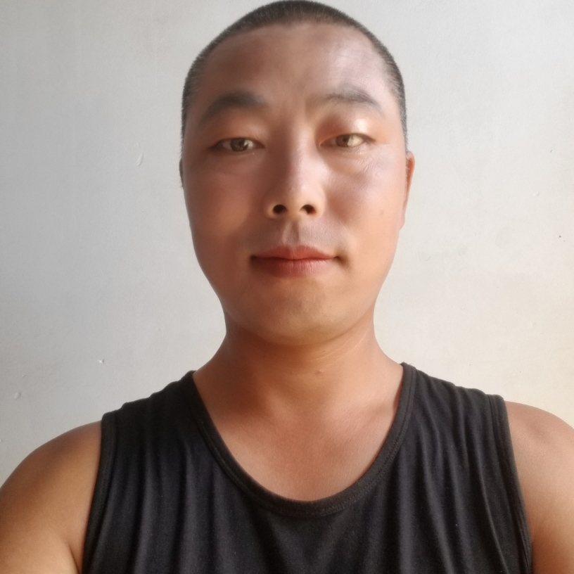 陆海峰的照片