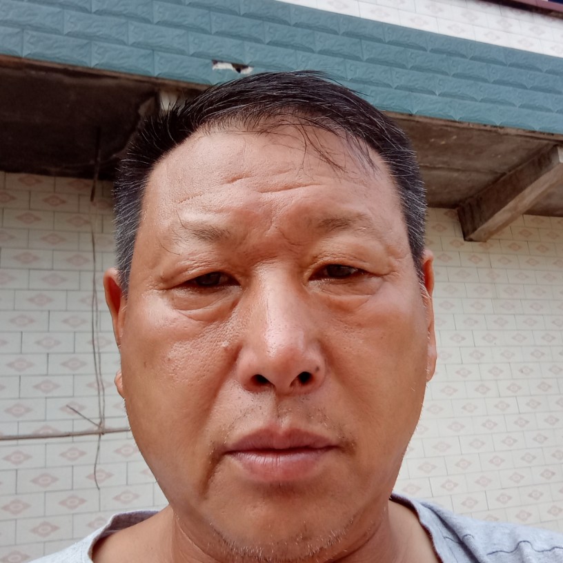初夏浅吻涟漪的照片