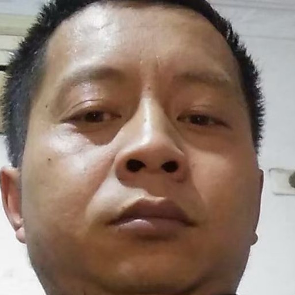 真淳蹙眉如梦的照片