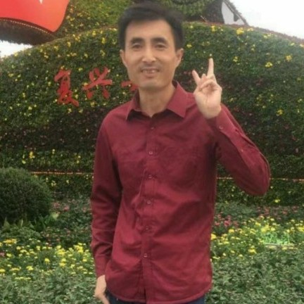 热心笑冬耀的照片