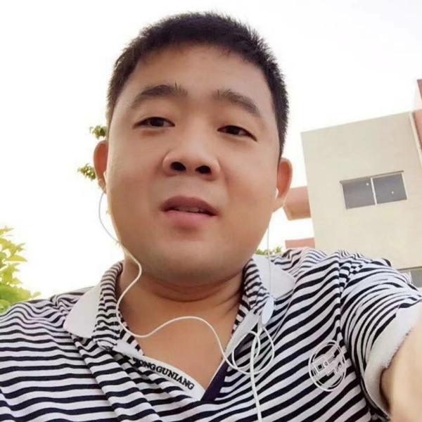 正儿八经。的照片