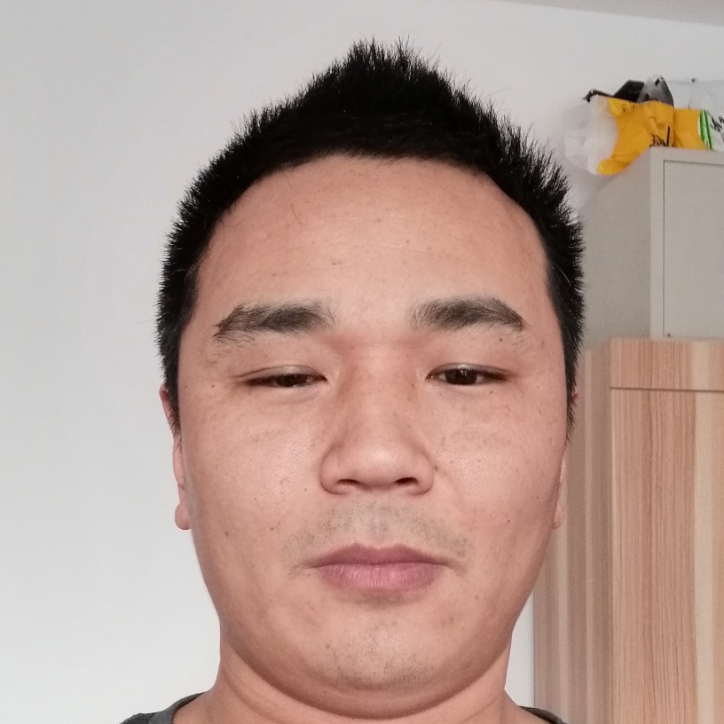 百褶裙倾心忧心的照片
