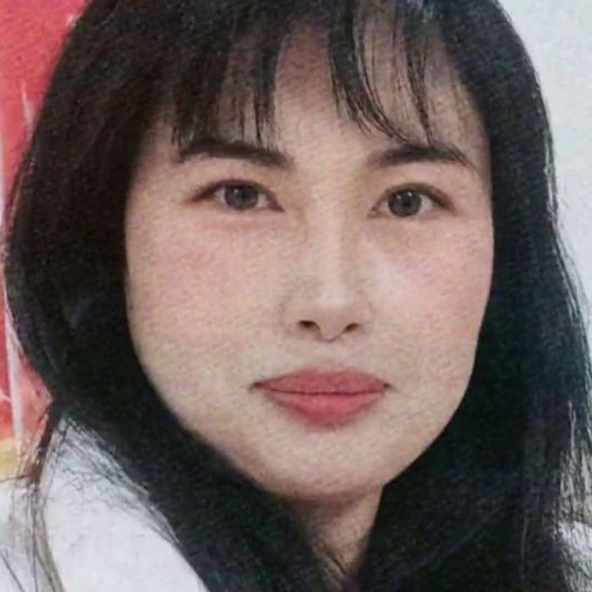 绚烂浅吻暖阳的照片