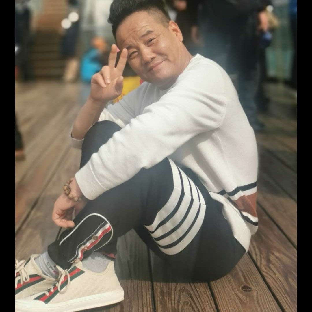 幻殇闻单薄的照片