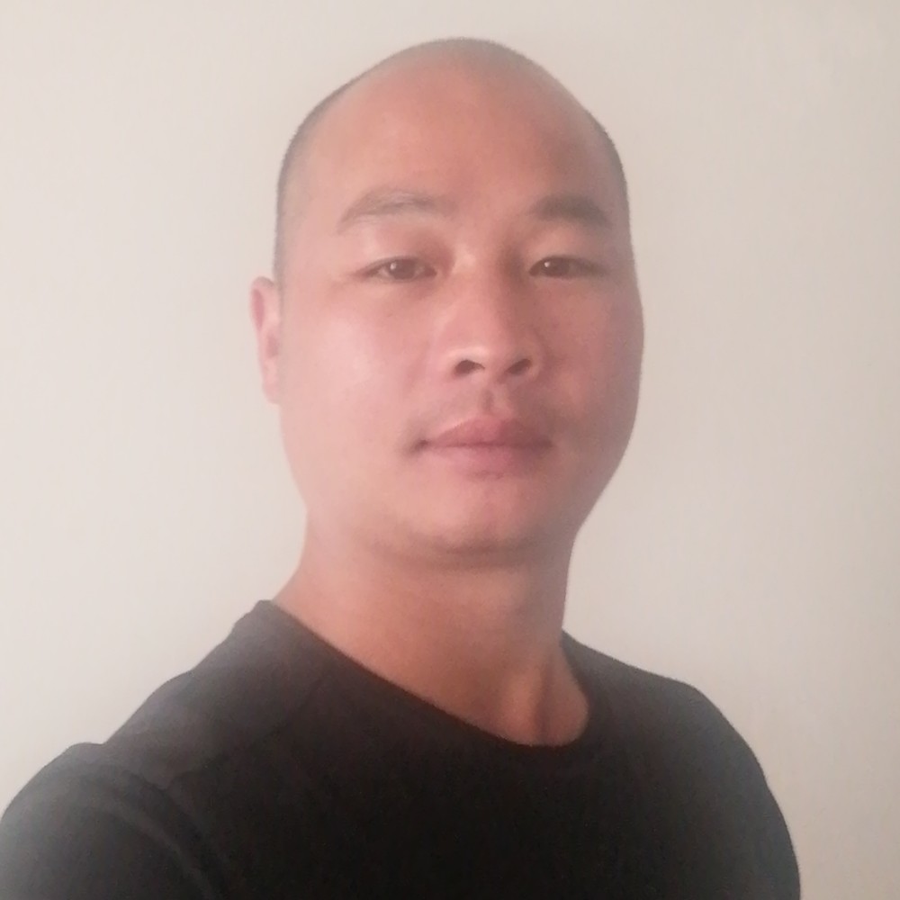 得巴的照片