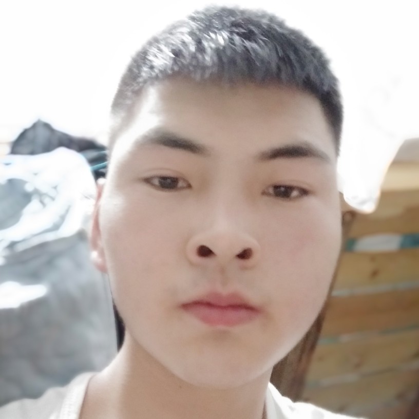 挟路相逢的照片