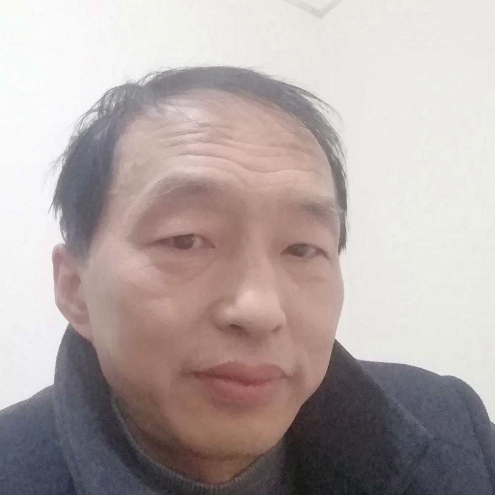 留看长发的照片