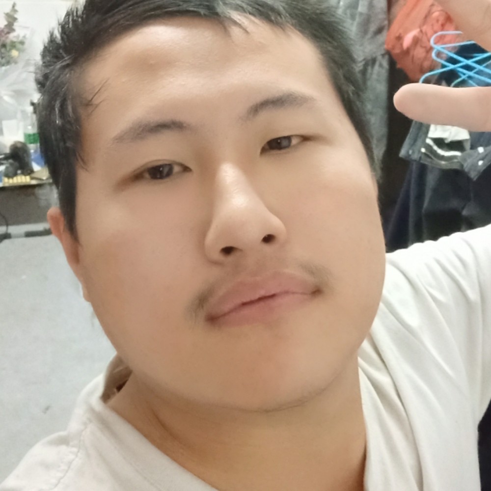 辛勤回首冬日的照片