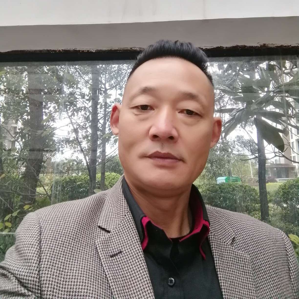 岀厂设置的照片