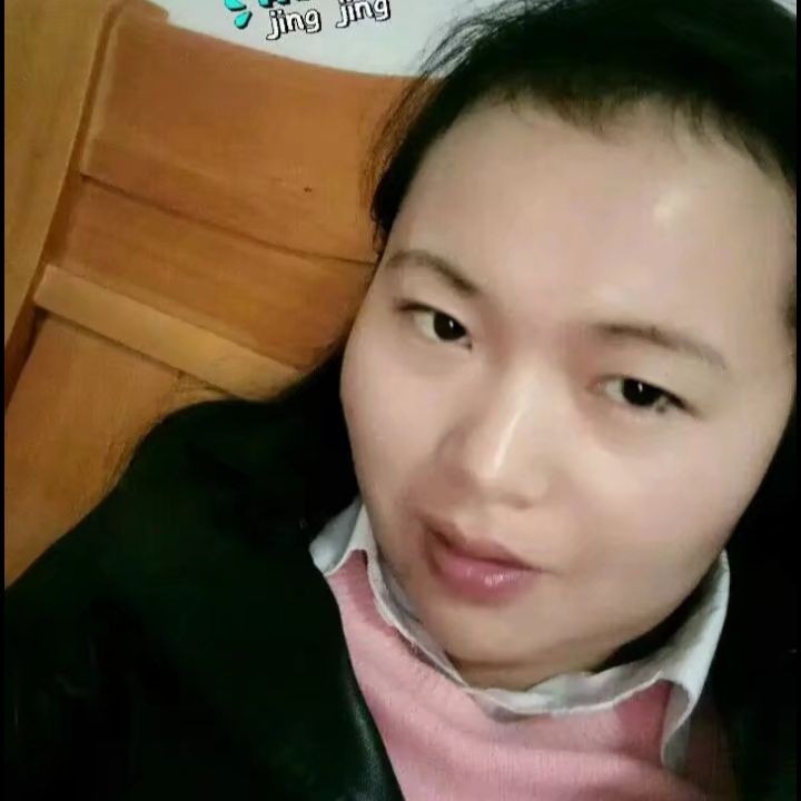迅速請月亮的照片
