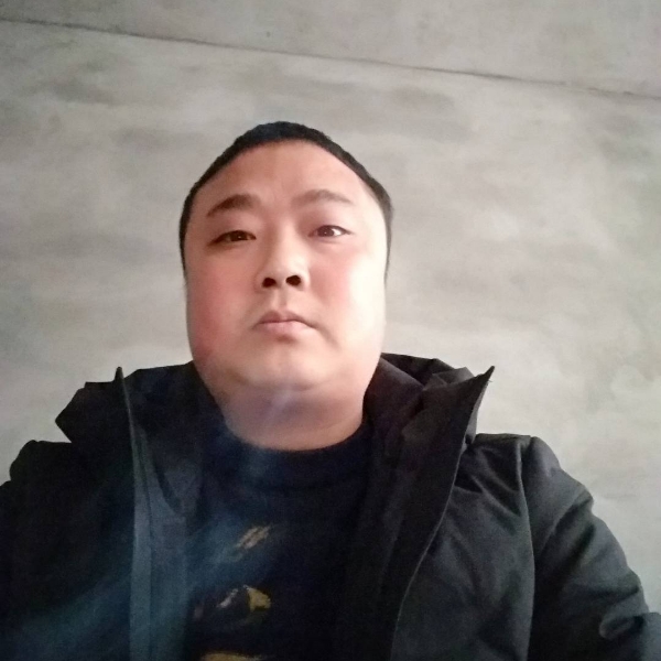 大碗淡然的照片
