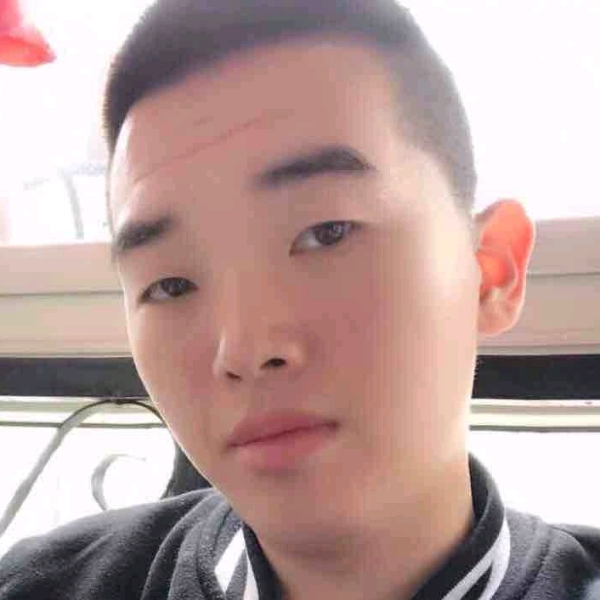 可乐向俊逸的照片