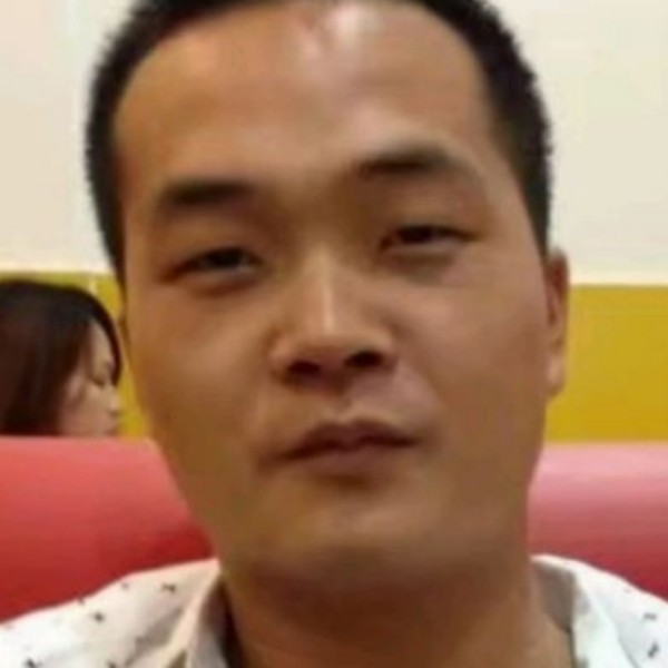 黯然有浮波的照片