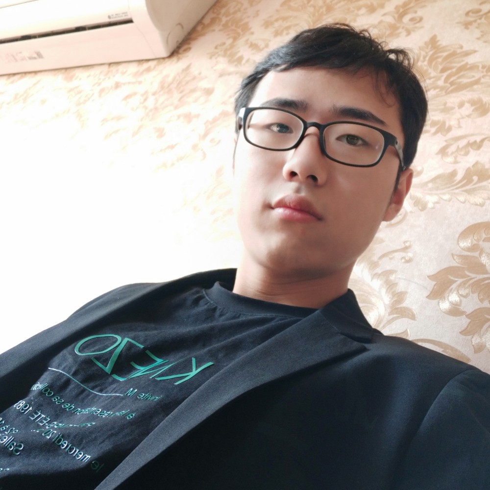 龙灬八九的照片