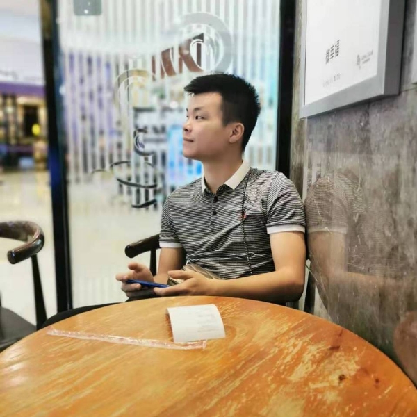 覃丶老师的照片