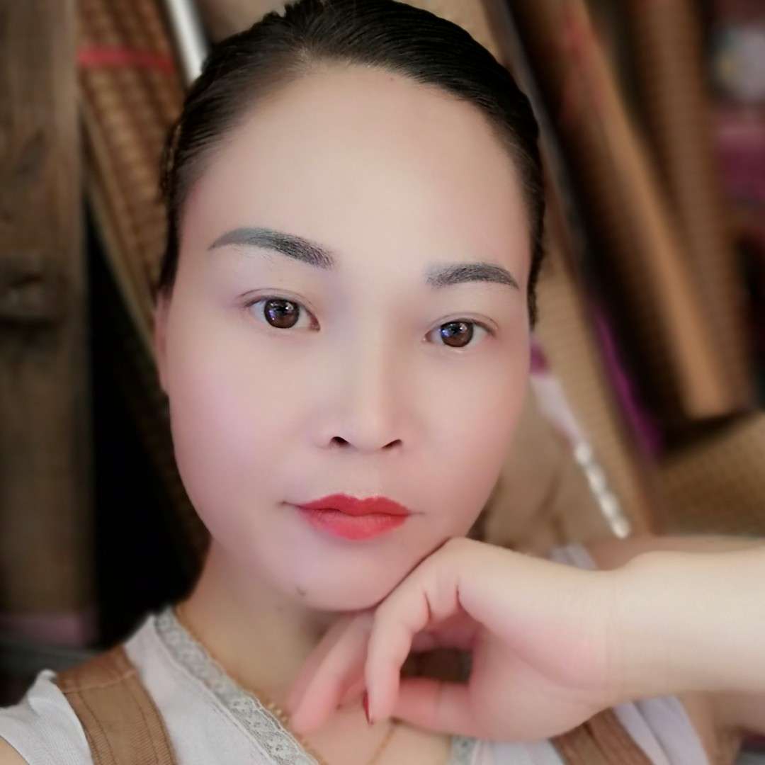 初见羽裳的照片